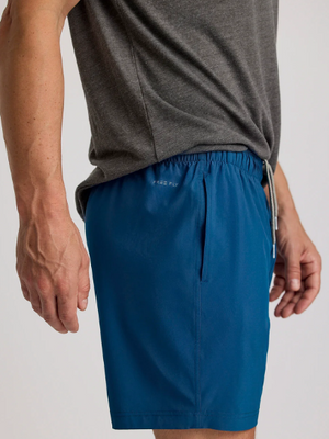 Breeze Shorts 6"