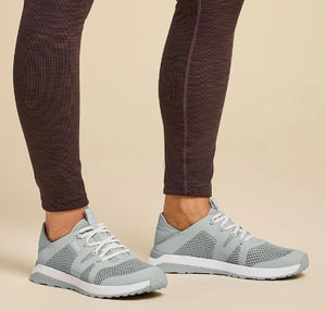 Women's Huia