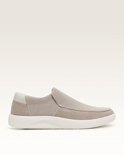 Adyro Sivo slip-on shoe in desert beige with mesh upper and white sole
