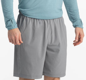 Breeze Short 8"