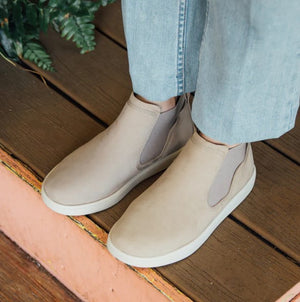Women's Pehuea Mid
