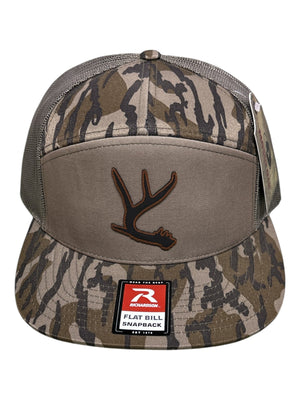 Mossy Oak Bottomland Deer Antler 7-Panel Trucker Flat Bill Hat